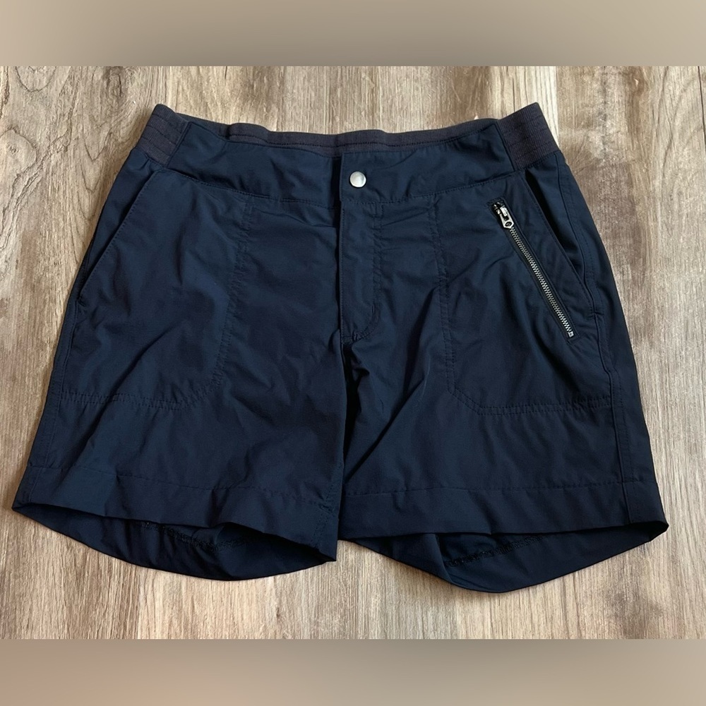 Women's Pacific Trail Performance Shorts With Semi Elastic Waistband
